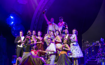 Sunset Boulevard, no hay una edad para soñar, siempre hay una razón para sonar