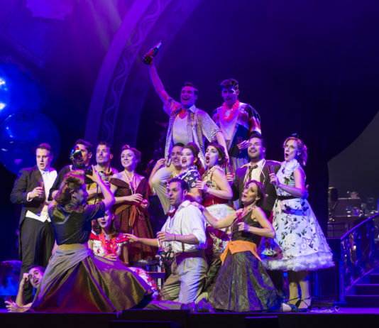 Sunset Boulevard, no hay una edad para soñar, siempre hay una razón para sonar