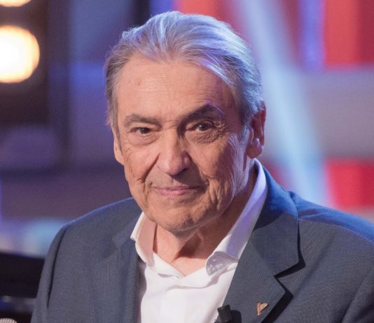 La caricia del poeta, Alberto Cortez, hecha canción abraza al Guimerá