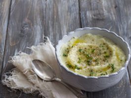 Puré de coliflor vegano con receta muy fácil