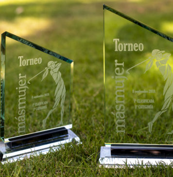 Los Trofeos del I Torneo de Golf Más Mujer, ya están preparados