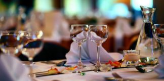 Cenas para dos personas en El Mirador de Abama, Los Limoneros, El Comedor, Mar y Magma, Taberna del Cortijo, Activate Gym, Aguamarina y Sandós San Blás