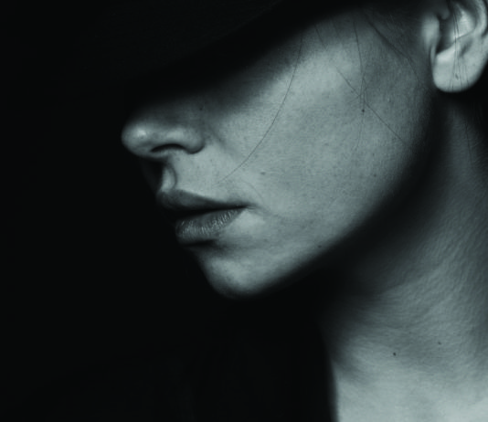 Aires convulsos de mujer: escucha… y lucha