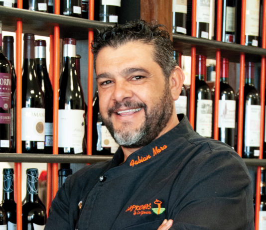 Fabián Mora: «Nunca he querido moverme de La Gomera»