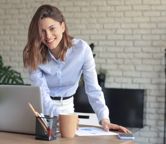 La mujer emprendedora fundamental para la economía global