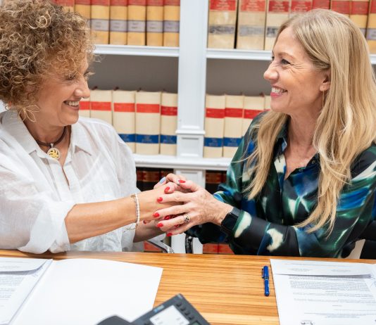 Premios Más Mujer – BPW Canarias Firma del convenio de colaboración entre la Asociación Más Mujer Canarias y BPW Canarias