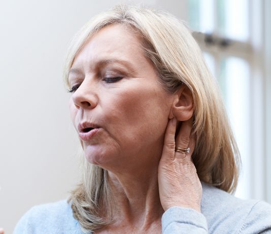 Menopausia: el motivo por el que no duermes y cómo solucionarlo